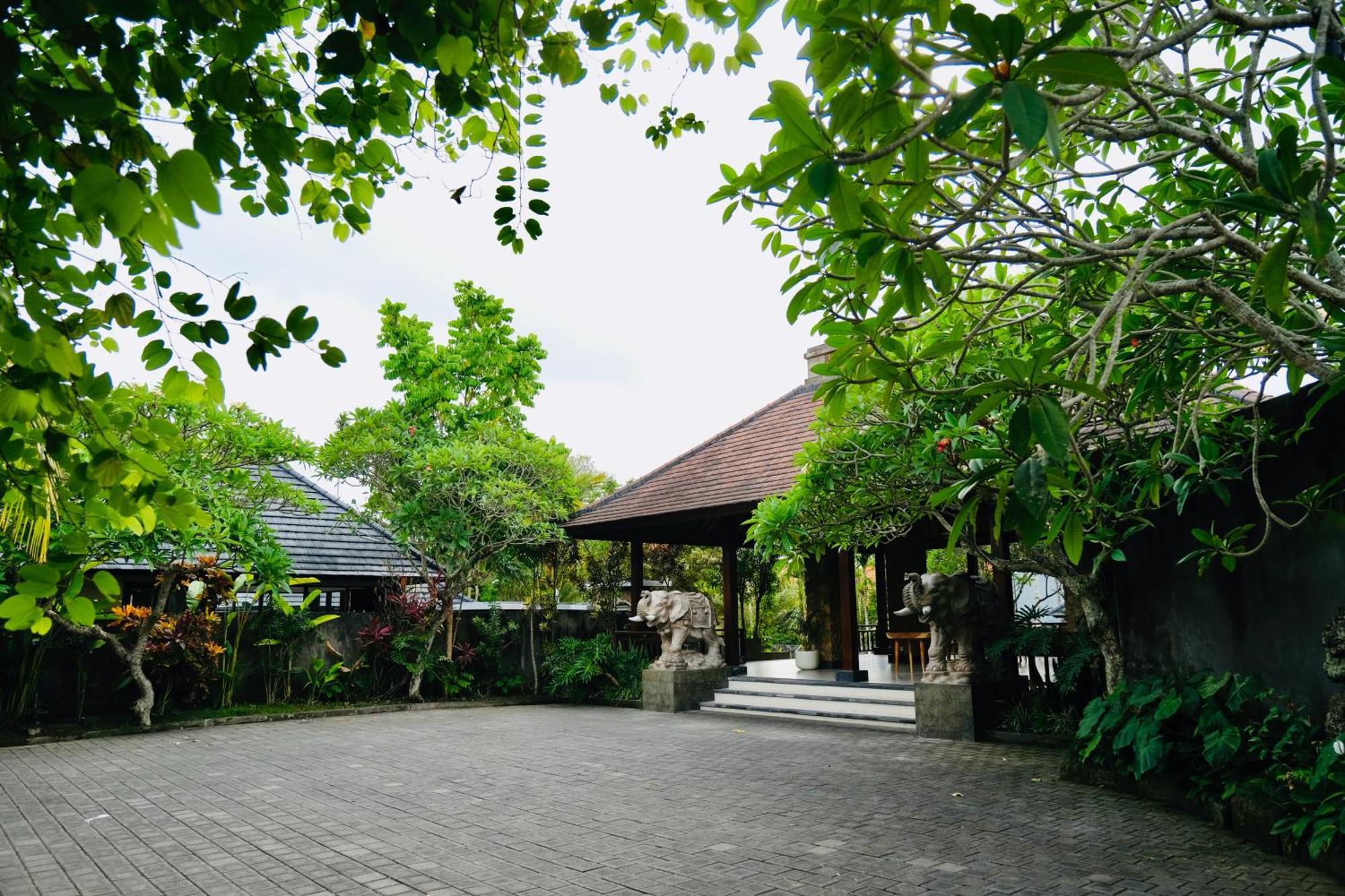 Wana Karsa The Villas Ubud Экстерьер фото