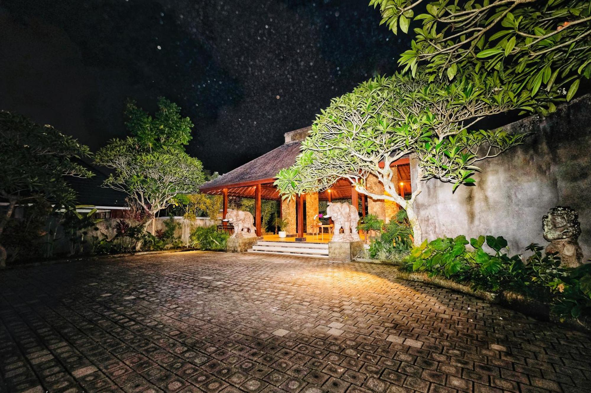 Wana Karsa The Villas Ubud Экстерьер фото